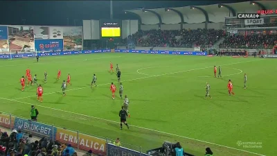 wolololo2 - Wynik jak wynik, ale sposób utraty bramki na 1:0 przez Legie - dno i kilo...