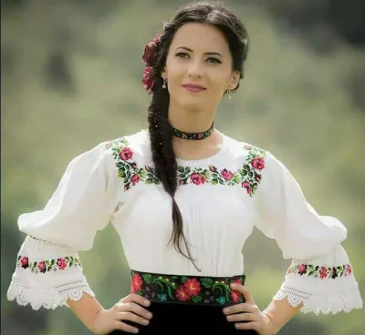Barnabeu - Słowianka z Serbii. Ładna.
#ladnapani #oczybonners #słowianki #serbia #br...