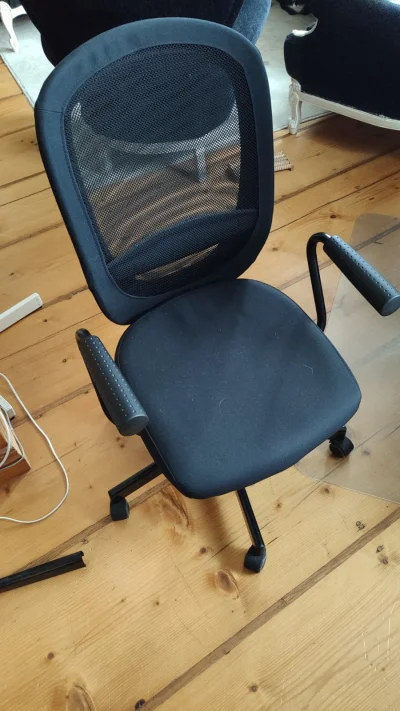 k.....5 - Mirki mam takie krzeszło na sprzedaż, klasyczna IKEA FLINTAN / NOMINEL, sta...