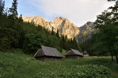 L24D - Dolina Strążysk, miejscówka do zdjęcia raczej oklepana.
#tatry #mojezdjecie #...