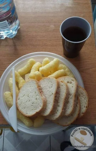 zielonasowa - Śniadanie w Inowrocławskim szpitalu. Chrupki z masłem i chleb z chlebem...