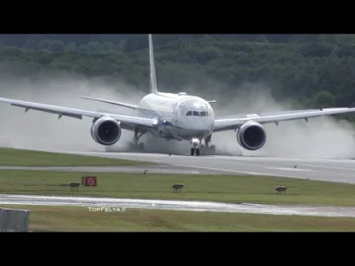 starnak - Boeing 787 niemal pionowe strome startu i lądowania