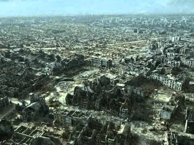 b.....u - @Kapitalis: Warszawa prawie cała została zniszczona...