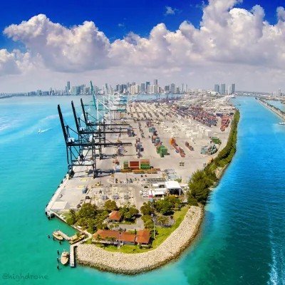 ColdMary6100 - Port w Miami 
#cityporn #fotografia