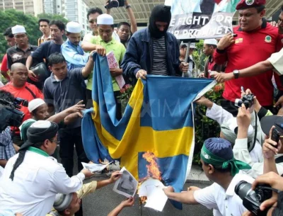 u.....r - Malmö już stara się pod tym względem dogonić Marsylię. Sweden yes! https://...