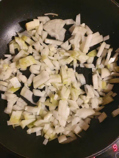 azetka - Czy istnieje coś piękniejszego niż zapach smażonej cebuli?
#foodporn #gotujz...