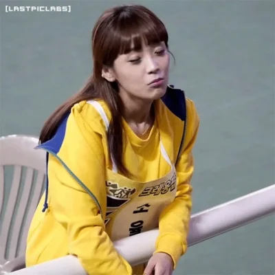 K.....o - #soyul #crayonpop 

#koreanka