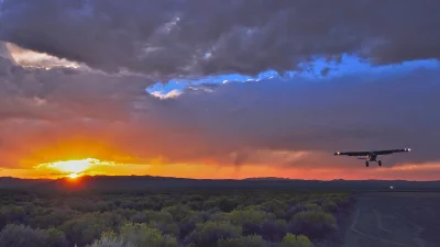 f.....y - Nocne lądowanie, Austin, Nevada.
#generalaviationboners #earthporn