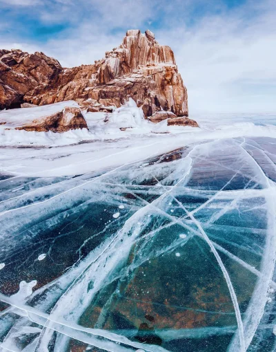 LemonHeaded - Jezioro Bajkał zimą, Rosja 

#fotografia #earthporn #azylboners #natu...