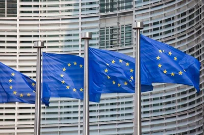 binary24 - @binary24: Prezes #EBC ogłosił program zakupu obligacji - 60mld #euro mies...