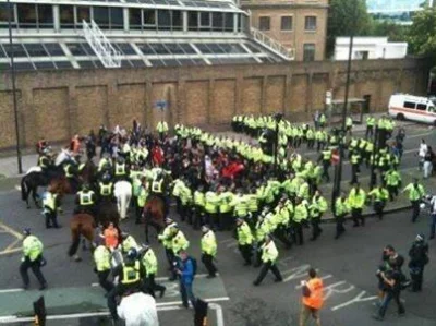 Pshemeck - #londyn #edl #protesty #whocares #policja