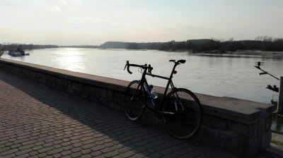 fejku - Postanowiłem, że moja piąta w życiu jazda na #szosa to musi być coś więcej ni...