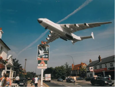 N.....e - Antonov An-225 Mriya, lądowanie w SBAC Farnborough, 1990

#aircraftboners...