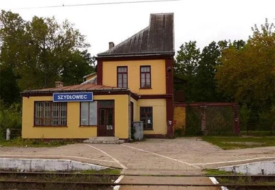 kynx - A tak wygląda dworzec w Szydłowcu