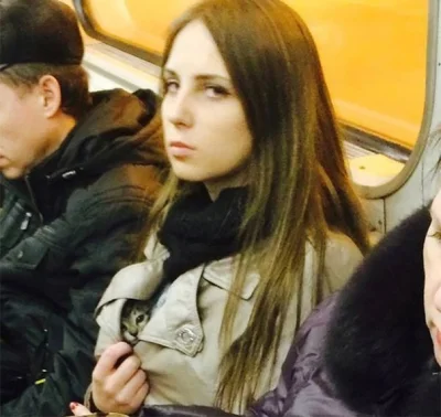 malutka_Asienka - A w metrze jeżdżę tak...
#koty