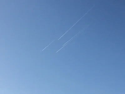 sisohiz - Ciekawe co to za samoloty właśnie leciały nad pomorzem?
Na https://www.fli...