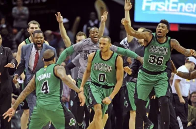 parooow - Nareszcie. Czekałem na to zbyt długo.

Dziś kolej na Boston Celtics!

t...