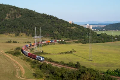 niemiec - 2016.08.09 || Hrhov || 761 003-3 z pociągiem Nex 51790 Haniska pri Košiciac...