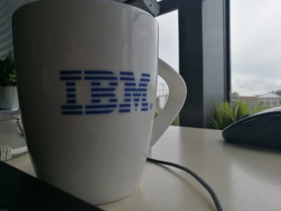 DumnyZdun - Zgadnijcie kto zgubił kubek do kawy sami wiecie gdzie
#rumun #ibm #kawa