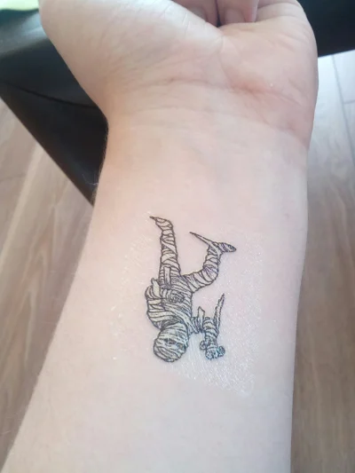 Bjarnii - Dałem za niego troche, ale warto było ( ͡º ͜ʖ͡º)

#tatuaze #tatuazboners