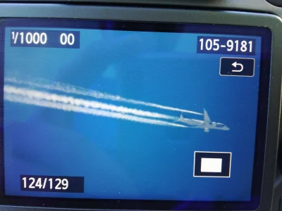 totalski - #lotnictwo #ciekawostki tak wygląda samolot pasażerki zrzucający paliwo. 
...