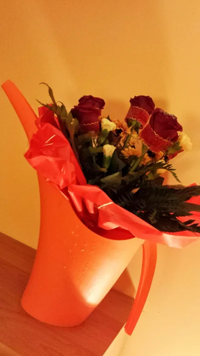 fanaberia2309 - Taktycznie kupiłem dzisiaj mamie kwiaty żeby jutro z innymi łosiami s...