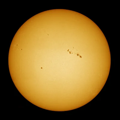 namrab - Dzisiejsze Słońce w rozdzielczości 4200x4200. Największa widoczna grupa plam...