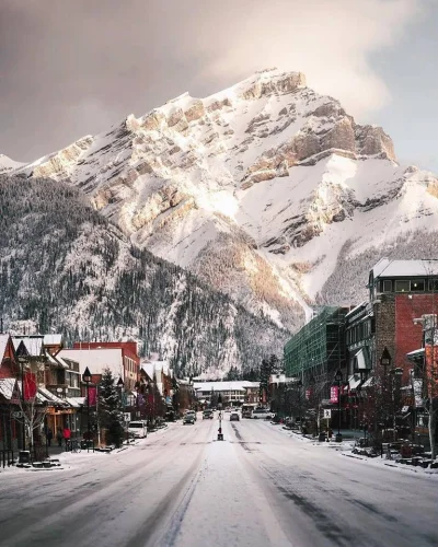 Castellano - Banff. Kanada
foto: stevint
#fotografia #gory #zima #kanada #castellan...