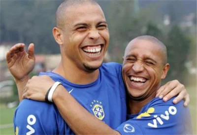 c.....r - Duet Ronaldo,Carlos wymiatał :)