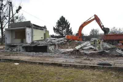 posuck - Kojarzycie ten domek letniskowy w stylu wielka płyta, w Bydgoszczy?
Miesiąc...