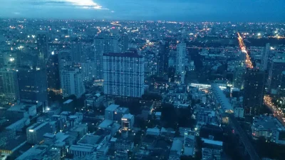 BillHickok - 61 piętro w Bangkoku, chyba będę tu stał 4 dni przy oknie, po pierwsze b...