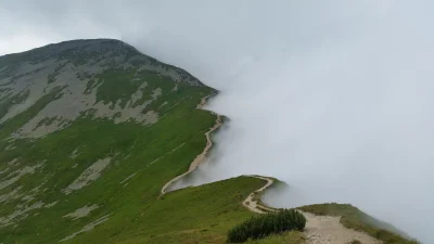 svimes - @Pani_Asia: Tatry Zachodnie (Starorobociański Wierch) tydzień temu. Przez ca...