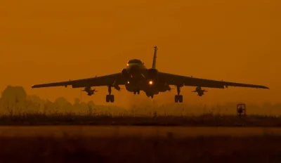 M.....d - #aircraftboners #samoloty #wojsko
Chiński H-6K
Więcej fotek w komentarzac...