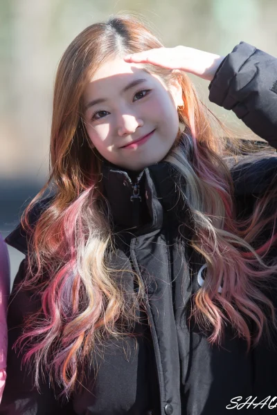 K.....o - #dahyun #twice 
#koreanka