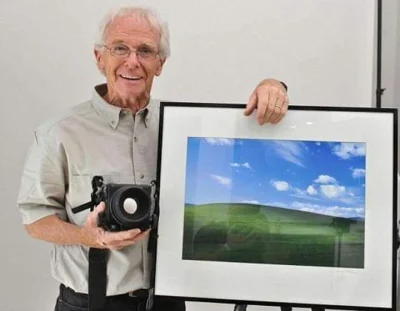 Edward_Kenway - Chuck O'Rear ze swoim słynnym zdjęciem

#windows #windowsxp #komput...