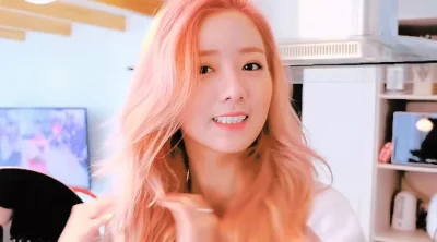 PanTward - #bomi #apink #koreanka #kpopgif