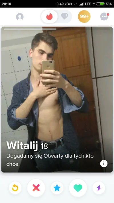 S.....a - Odnoszę wrażenie, że na #tinder nic poza klatą, wzrostem i wackiem się nie ...