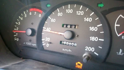 Solitary_Man - Padło dziś koledze magiczna liczba 200 tysięcy km. Hyundai akcent 2000...