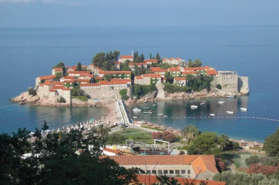 filiphaken - Wyspa Sveti Stefan w mieście Budva