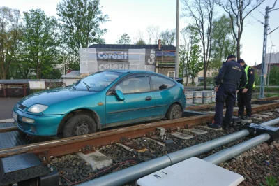 grishko - 11 maja 2019, Bielsko-Biała, ul. Sempołowskiej, godz. 5.00 - Dyżurny policj...