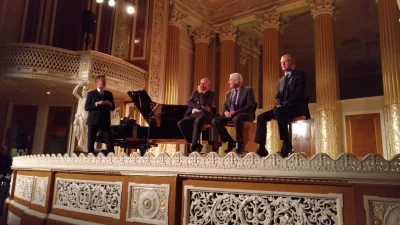 seeksoul - St George's Hall; od lewej: Steve, fortepian, Phil Neal, Roy Evans i niepa...