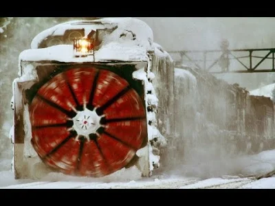 kozinsky - Ostatni filmik mnie zaintrygował tym poteżnym odrzutem śniegu tylko z jedn...