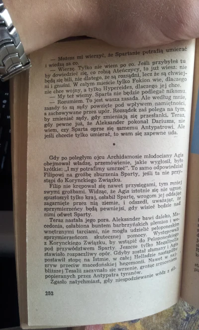 takrodzisiegniew - @KRS: cała trylogia leży za mną, na półce, trochę już sfatygowana,...