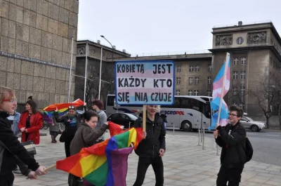 juzwos - Krakowska manifa


#polska #4konserwy #neuropa #bekazlewactwa #krakow #manif...