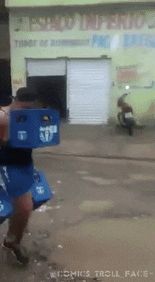 Dibhala - Czy to jest spacer piwowara w strongmanach? ( ͡º ͜ʖ͡º) 

#heheszki #mikro...