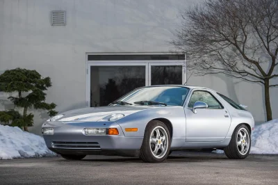 Zdejm_Kapelusz - Porsche 928 GTS '94.
Dwa dodatkowe cylindry, nowoczesna stylizacja ...