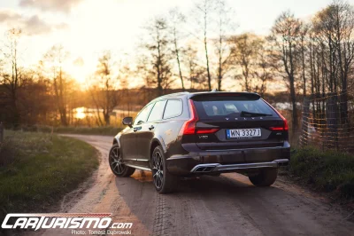 CarTurismo - V90 Cross Country popstrykane podczas majówki :) 
#volvo #samochody #mo...