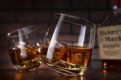 Ziombello - Co wolicie?

#ankieta #whisky #bourbon #alkohol