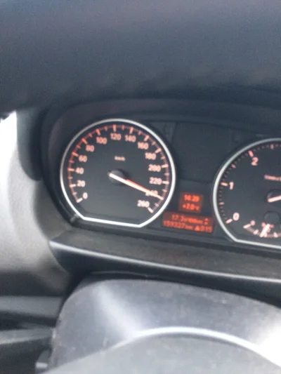 Zydomasoneria - @resorak: 245 km/h BMW E89 w serii 177 hp ale ma wgrany program na 21...