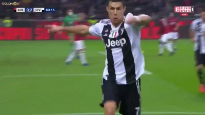 Minieri - "I siuuuu na trybunach"

Coś zajebistego że kibice Juve tak pokochali Ron...